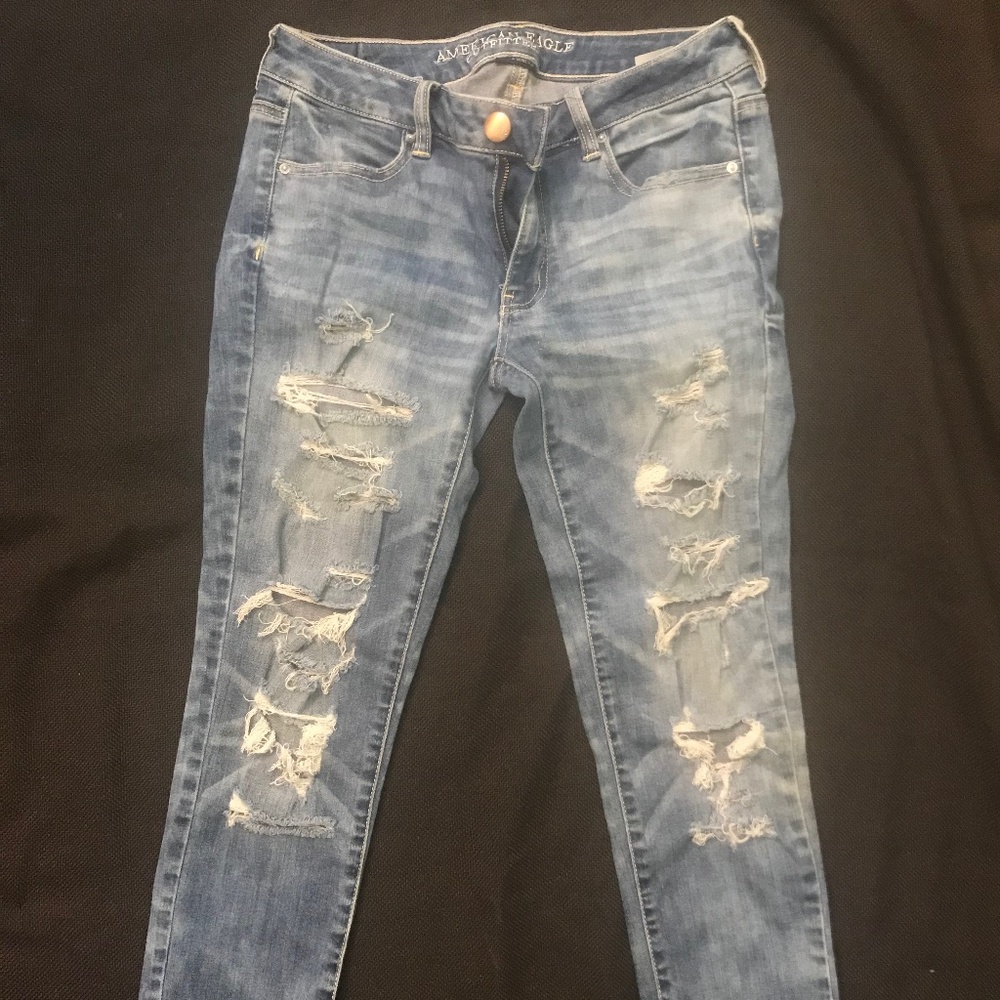 American Eagle ripped jeans